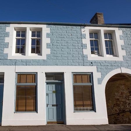 Luxurious One-Bedroom Seaside Apartment Eyemouth Exterior photo
